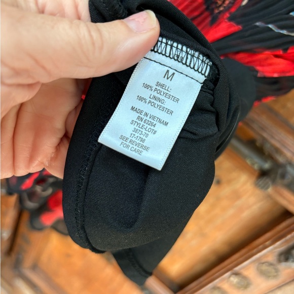 Roz & Ali Black Black and Red Poppy M - Picture 3 of 9